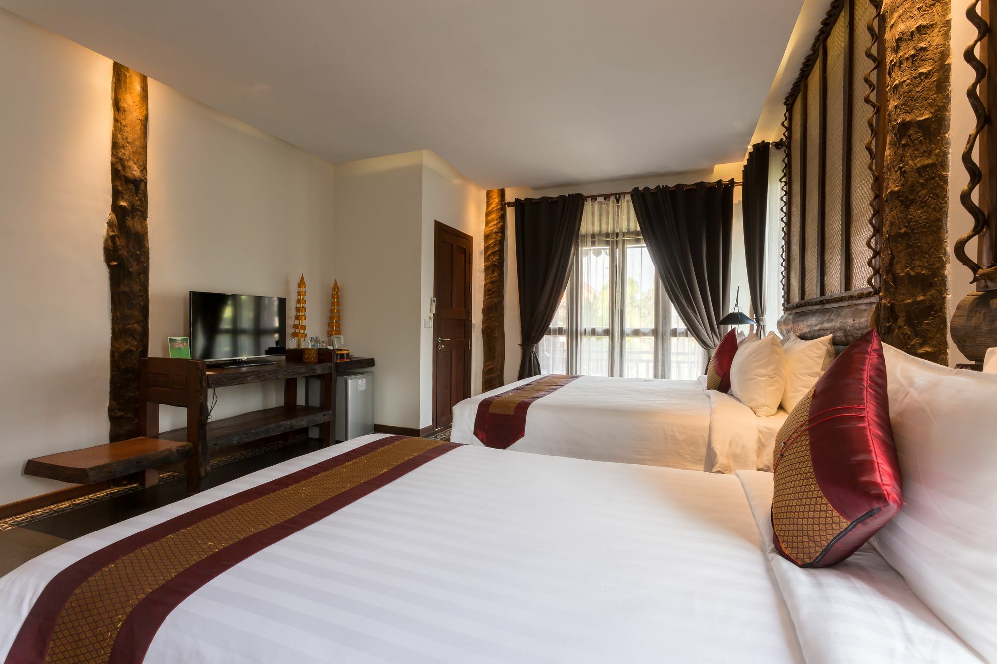 Khmer Paradise Villa Сиемрип Экстерьер фото